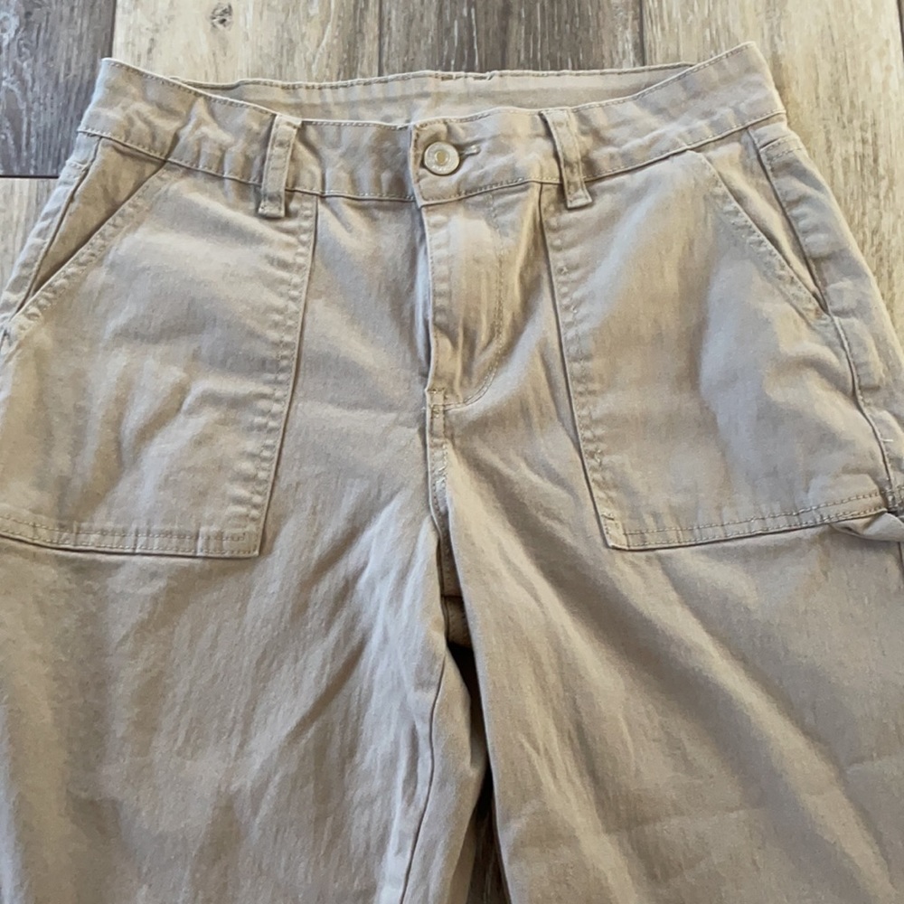 Pants - Picture 3 of 10